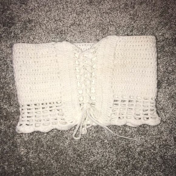 Brandy Melville Tops - Brandy Melville crochet top
